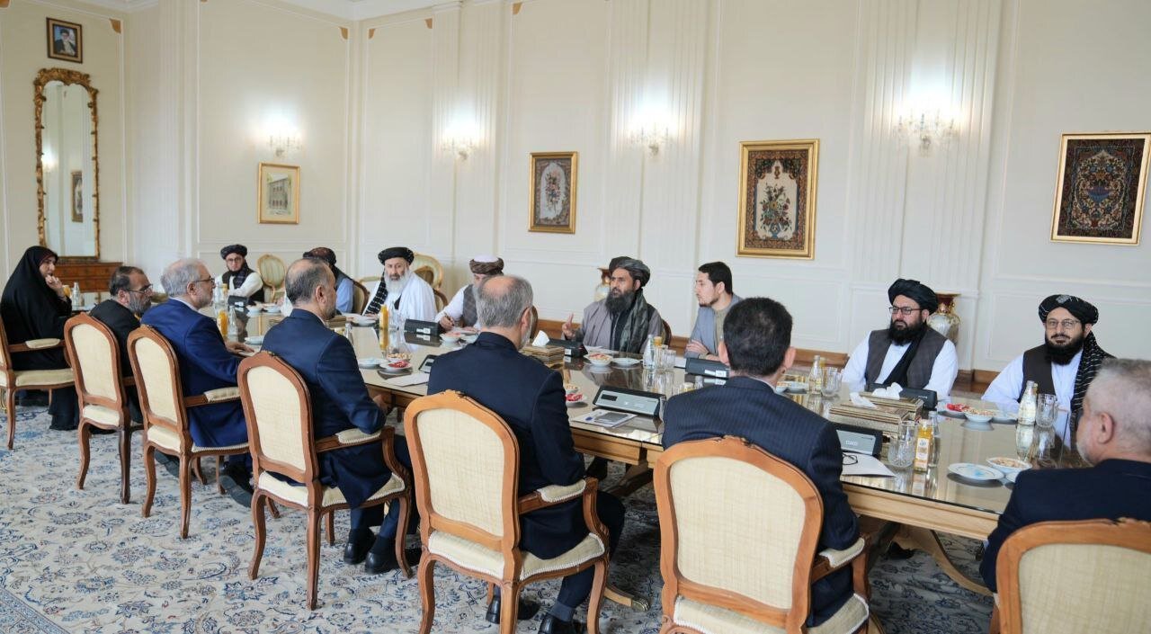 ملابرادر با امیرعبداللهیان دیدار کرد