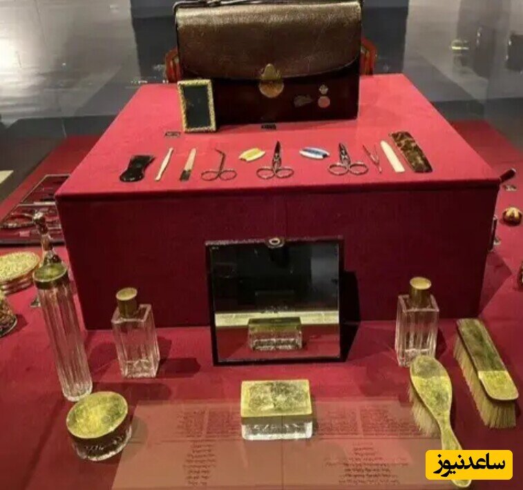 عکس | تصویری کمتر دیده شده از کیف لوازم آرایش ناصرالدین‌شاه و لوازمش