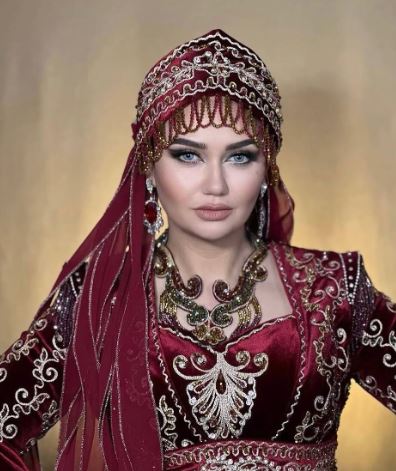 تهمینه رجبوا
