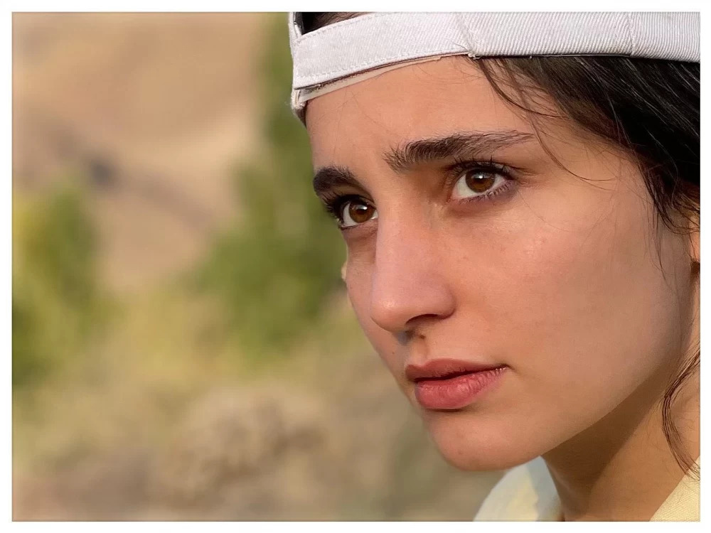سها نیاستی
