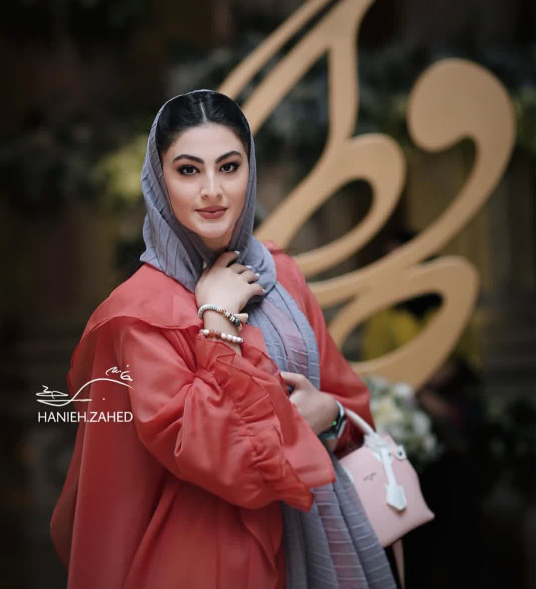 Maryam Momen (3)
