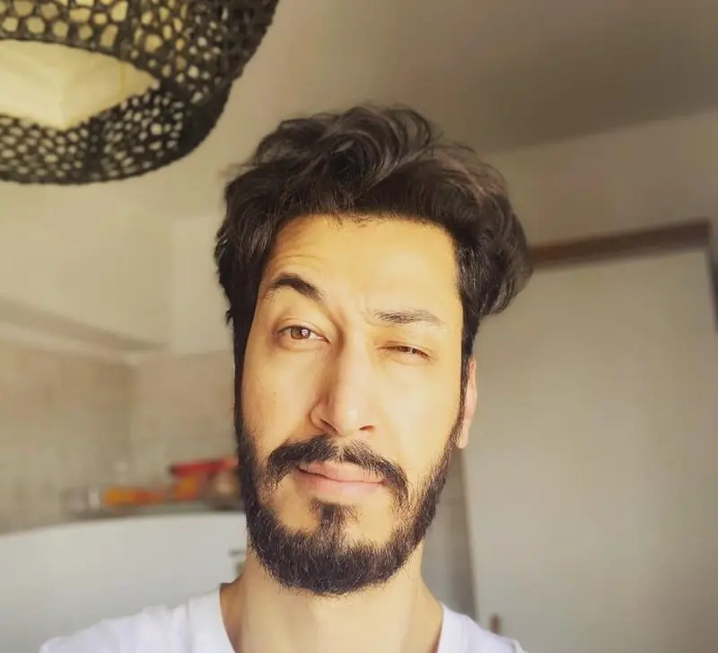 بهرام افشاری