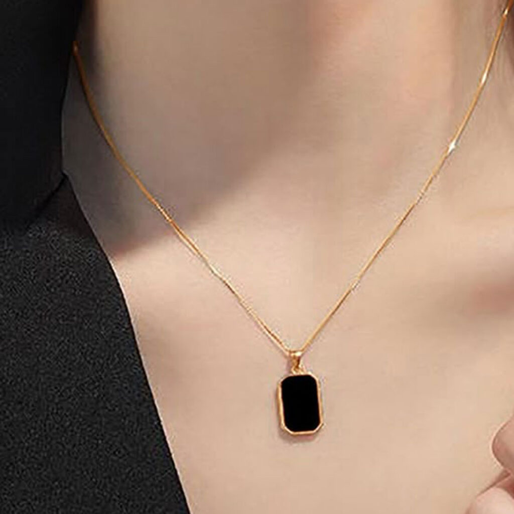 گردنبند طلای دخترانه شیک ۲۰۲۵ 