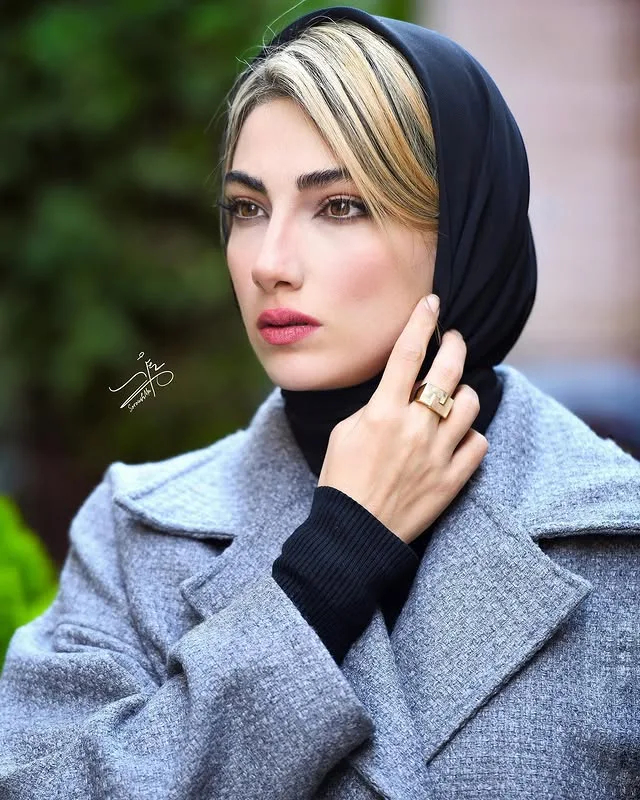 محیا دهقانی علاقه مند به مدلینگ