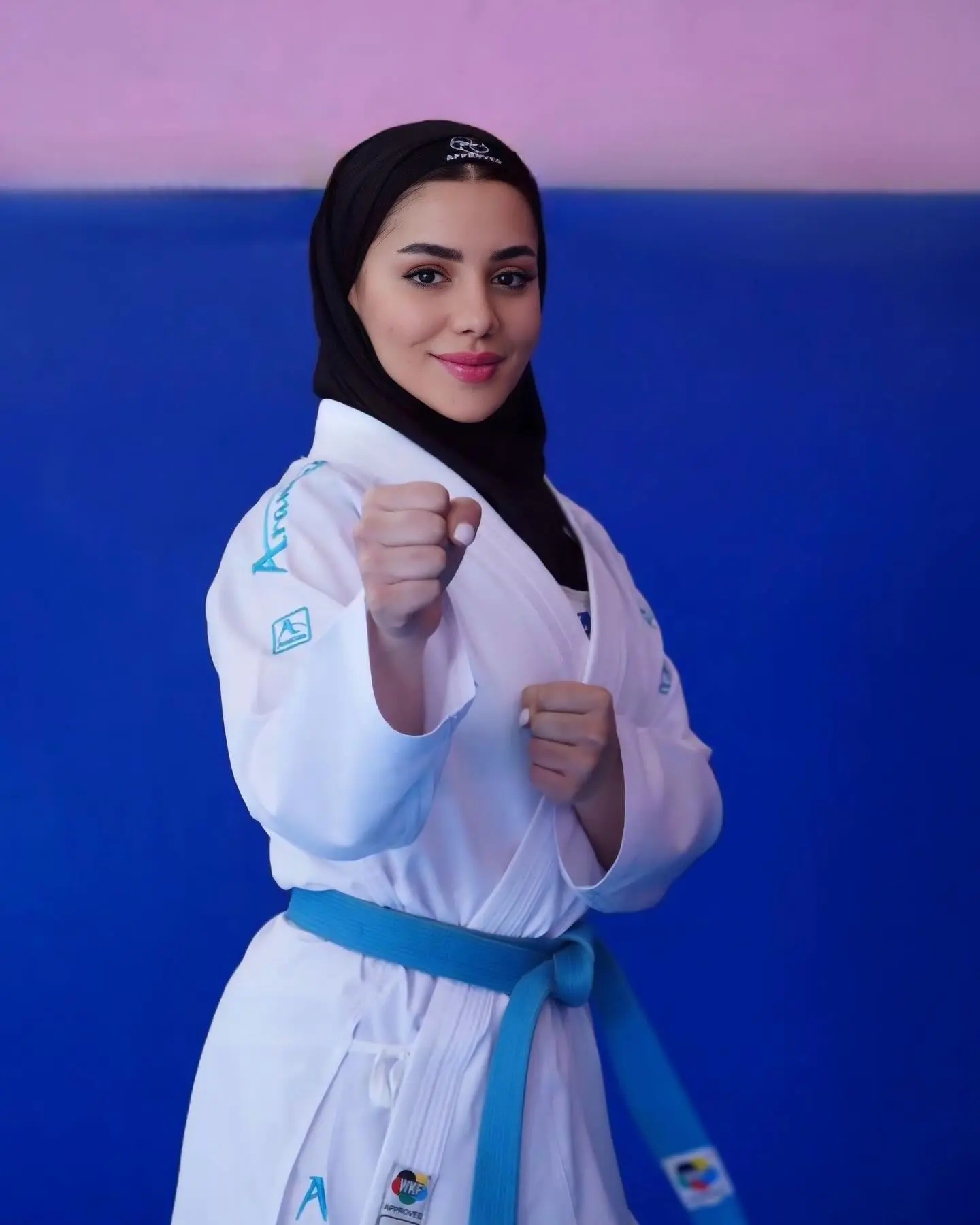 نگین آلتونی
