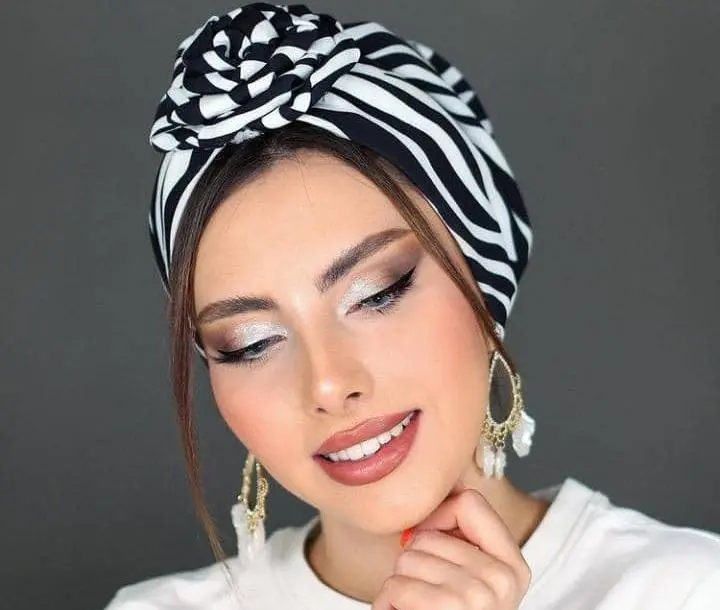 گیسو دیبا