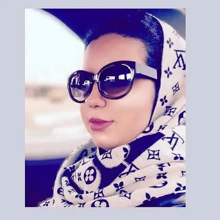 صهبا شرافتی اینستاگرام, زندگی نامه صهبا شرافتی, صهبا شرافتی