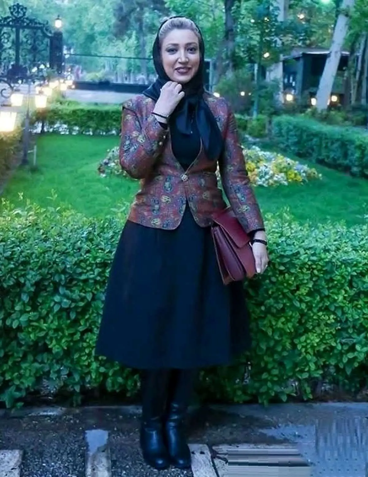 نگار عابدی
