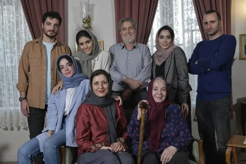 نیک آفرید