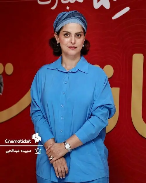 استایل مونوکروم غزل شاکری
