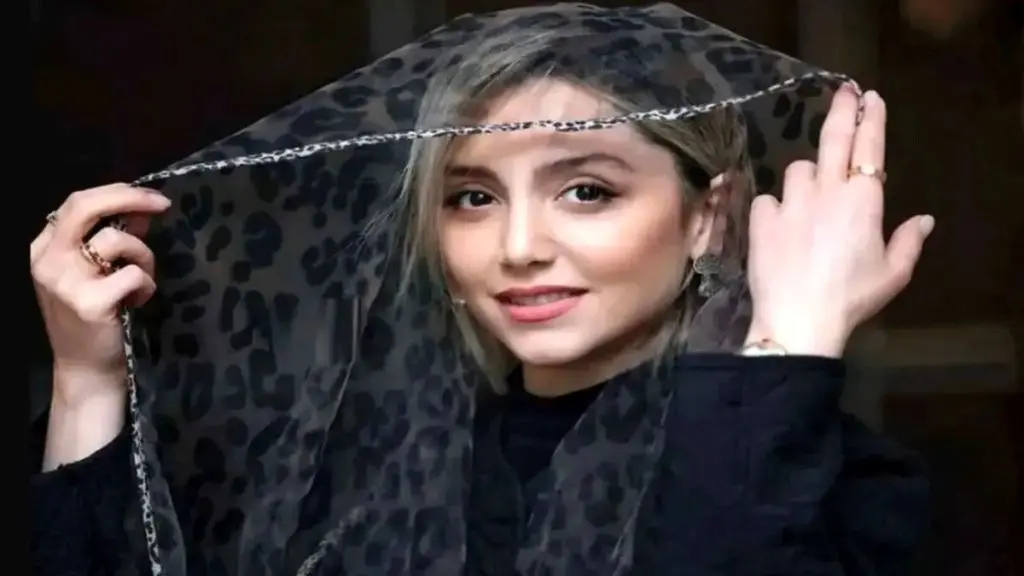 نازنین بیاتی