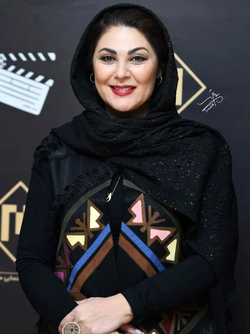 لاله اسکندری