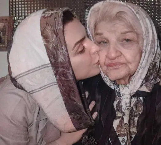 ماه چهره خلیلی