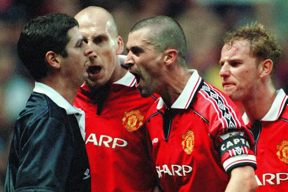 68roykeane2110a_11zon