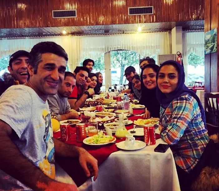 آزاده زارعی