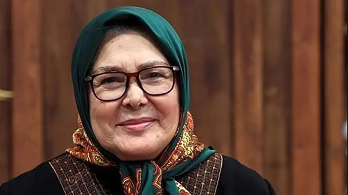 آفرین عبیسی