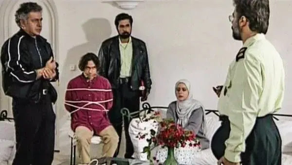  زهرا اویسی