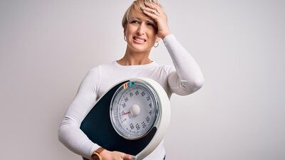 فقط ۲۰ دقیقه در روز؛ برنامه ساده ورزش در خانه برای افزایش تحرک و کاهش وزن