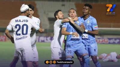 مهدی تاج در مراسم بزرگداشت رهبر شهید شرکت کرد