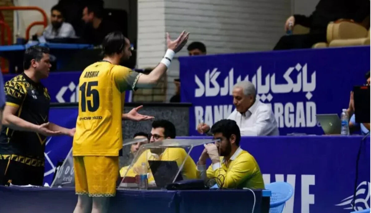 محرومیت موقت عرشیا به‌نژاد پس از حواشی دیدار شهداب و رازین پلیمر