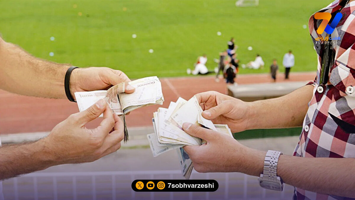 مدیر رسانه لیگ برتری مخالف مواضع باشگاه؛ کاسبی خون!