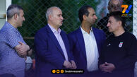 استقبال امیر قلعه نویی و ملی پوشان از مهدی تاج