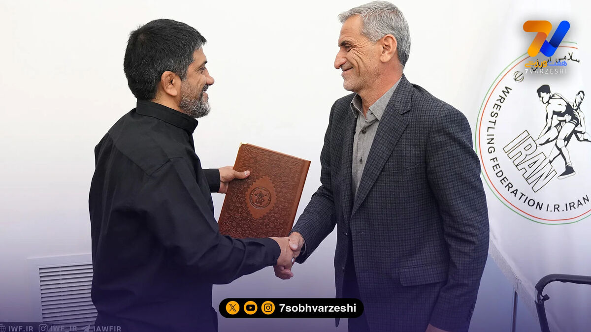 امضای تفاهم‌نامه رسمی فدراسیون کشتی با ایران‌نادو