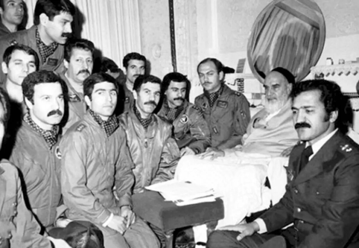 سرنوشت طراحان و خلبانان اچ‌–‌۳ چه شد؟