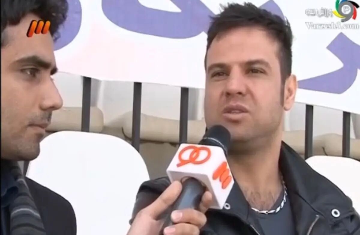 بنشین روی تیر دروازه و گذر عمر ببین