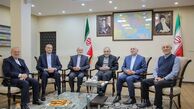 حضور و غیاب جمع دیپلمات‌ها