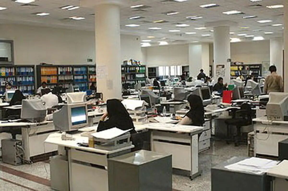 طرح کاهش ساعت کاری کارمندان تصویب شد + جزئیات