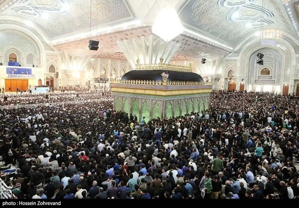 مراسم سی و پنجمین سالگرد ارتحال امام خمینی (ره) آغاز شد