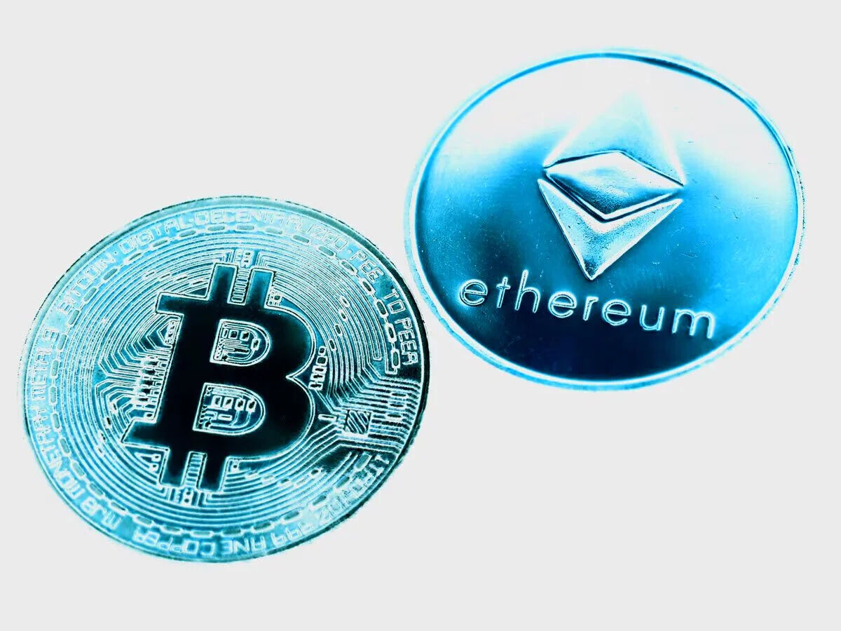 قیمت بیت‌کوین و اتریوم ۹ اردیبهشت ۱۴۰۵