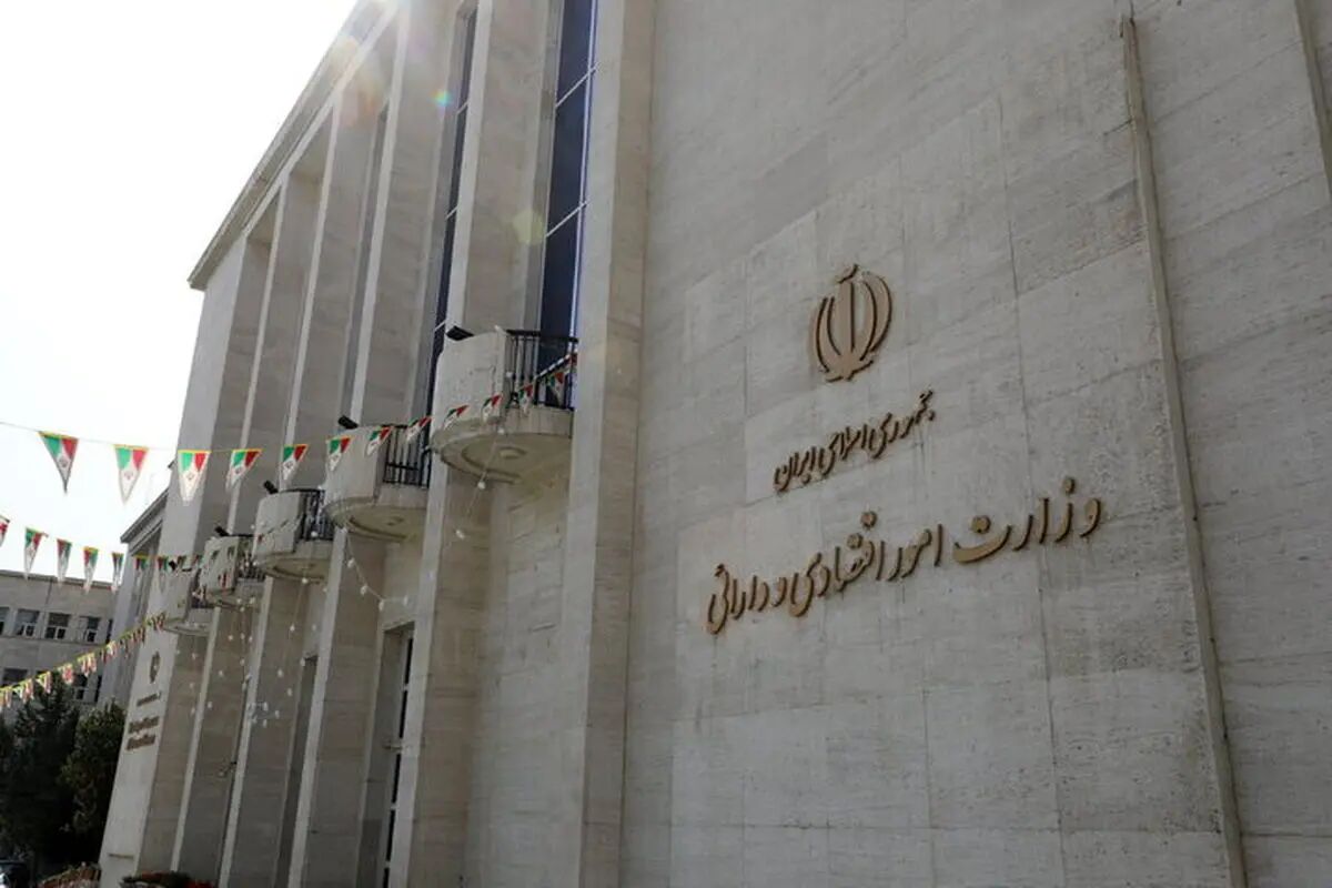 جزئیات جدید درباره موجودی خزانه دولت و حقوق کارمندان