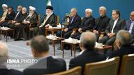 عکسی از ظریف در دیدار هیات دولت با رهبر انقلاب