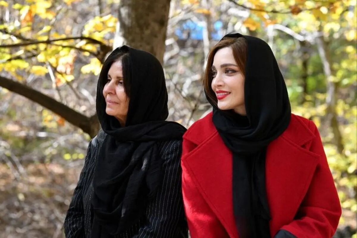 بهنوش طباطبایی، صابر ابر و الناز ملک؛ ترافیک سینمایی‌ها در سالن‌های تئاتر