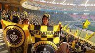 تنها تماشاگر دختر بازی سپاهان و پرسپولیس + عکس