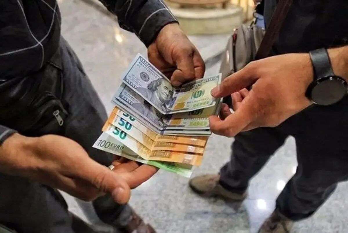 پیش بینی قیمت دلار ۲۷ بهمن ۱۴۰۳