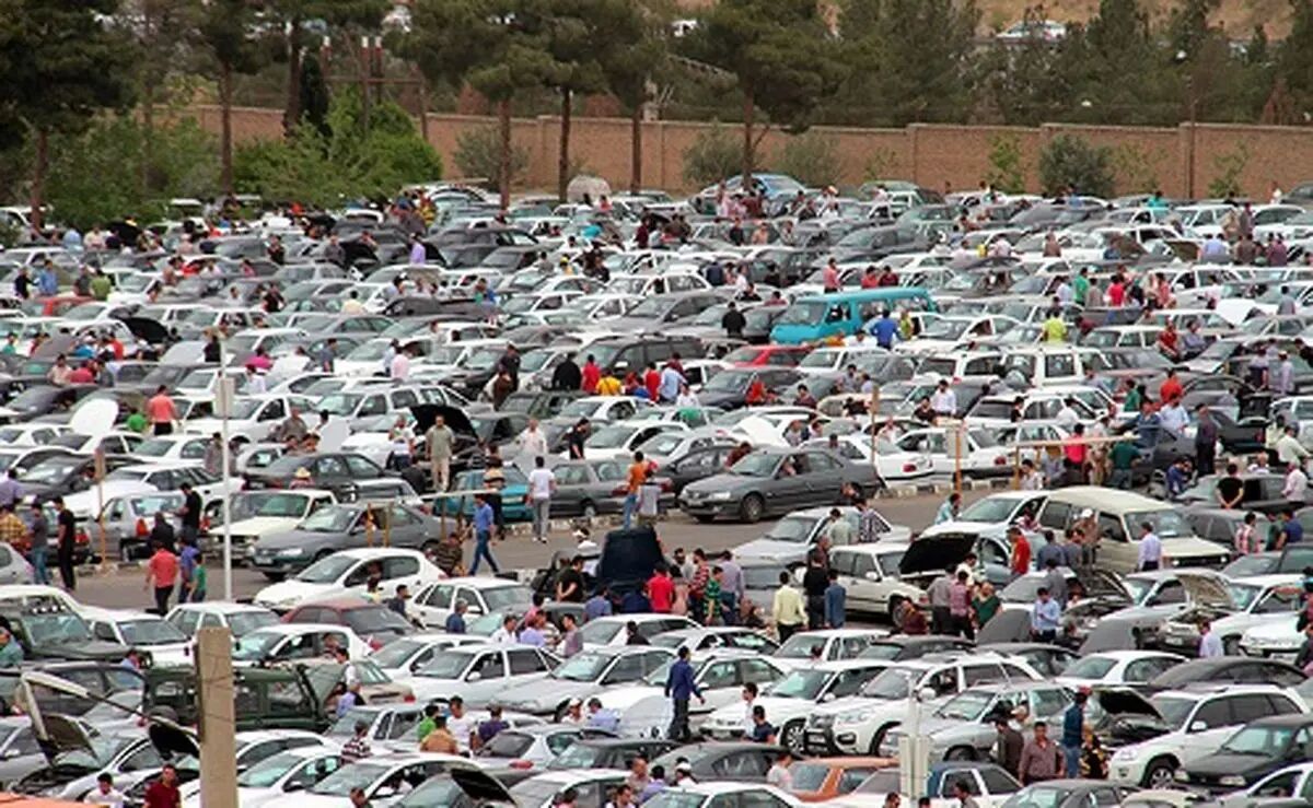 قیمت خودروهای کارکرده برلیانس، پژو 405 و 206 امروز جمعه 24 اسفند