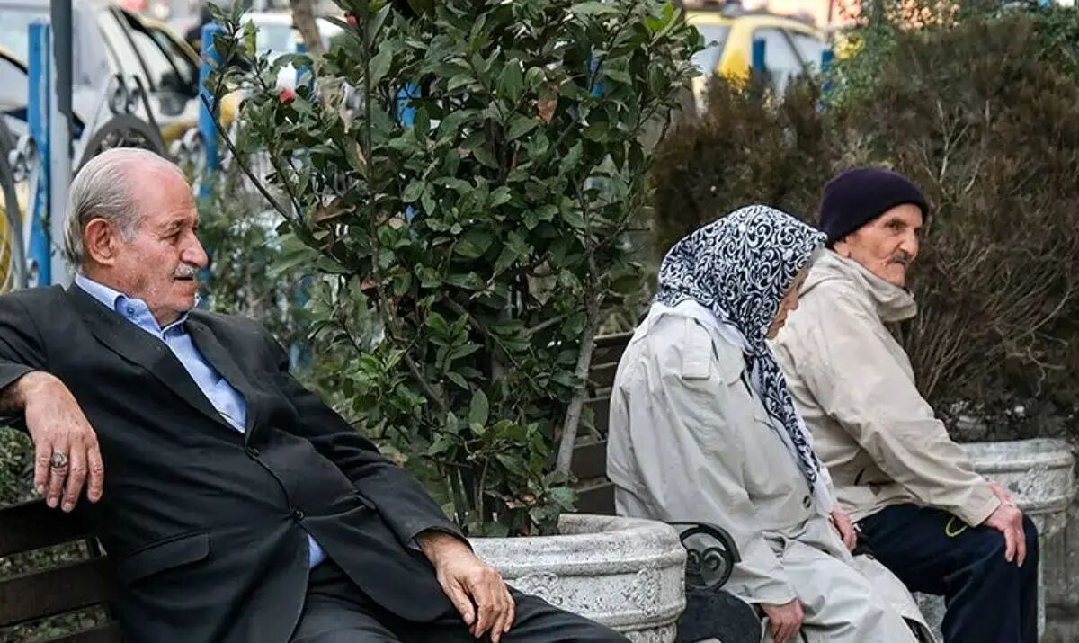 زمان واریز حقوق بازنشستگان در فروردین ۱۴۰۴ اعلام شد