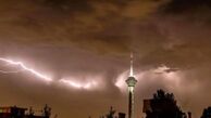 هشدار سطح نارنجی برای تهران؛ وزش باد شدید و احتمال توفان و تگرگ در راه است