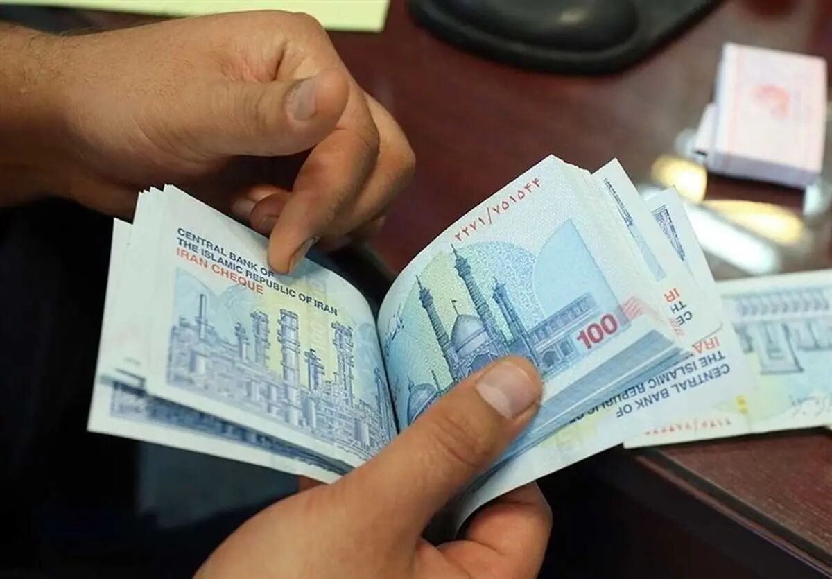 وام ۲۰۰ میلیون تومانی به چه افرادی تعلق می‌گیرد؟