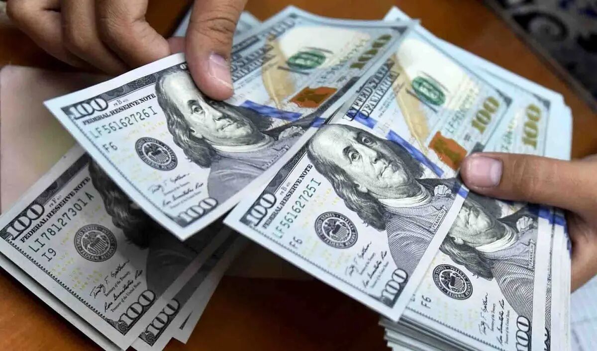 پیش بینی قیمت دلار فردا ۹ اردیبهشت ۱۴۰۴