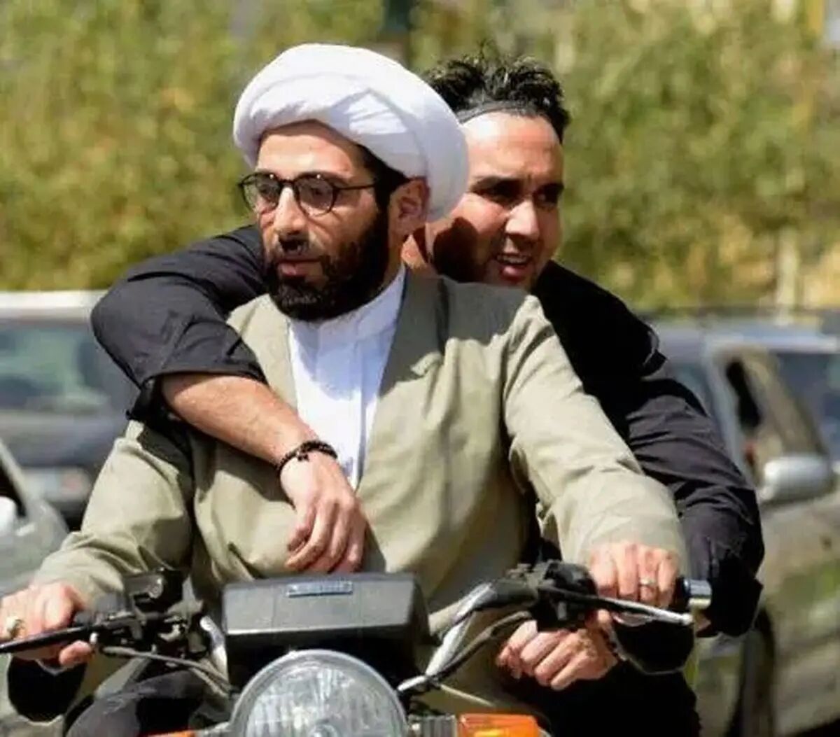 داستان فیلم سلام علیکم حاج آقا چیست + جزئیات