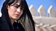 عکس ریحانه رضی، بازیگر نقش حوری در سریال تاسیان در آغوش همسرش با کلاه پوست