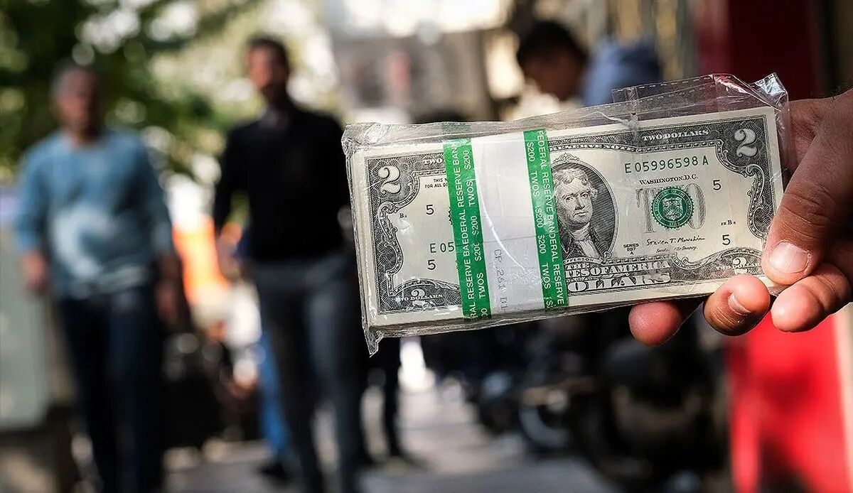 قیمت دلار امروز دوشنبه 5 خرداد ماه 1404