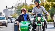 سلفی هنری فاطیما بهارمست و دارا حیایی در پشت صحنه سریال یزدان؛ عاشقانه‌های جذاب تمنا و امیرعلی