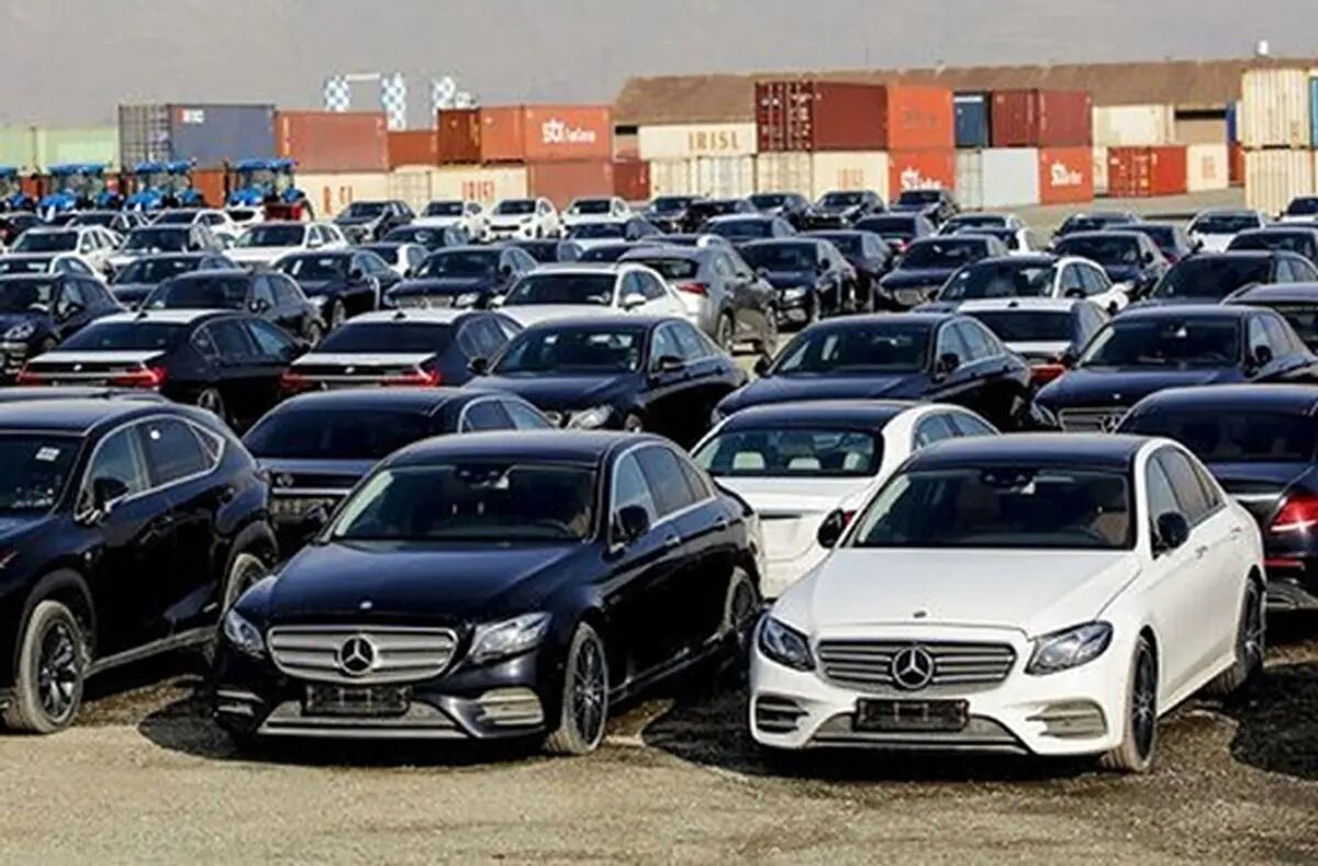 فروش خودروهای وارداتی متوقف شد! تداوم بلاتکلیفی مردم