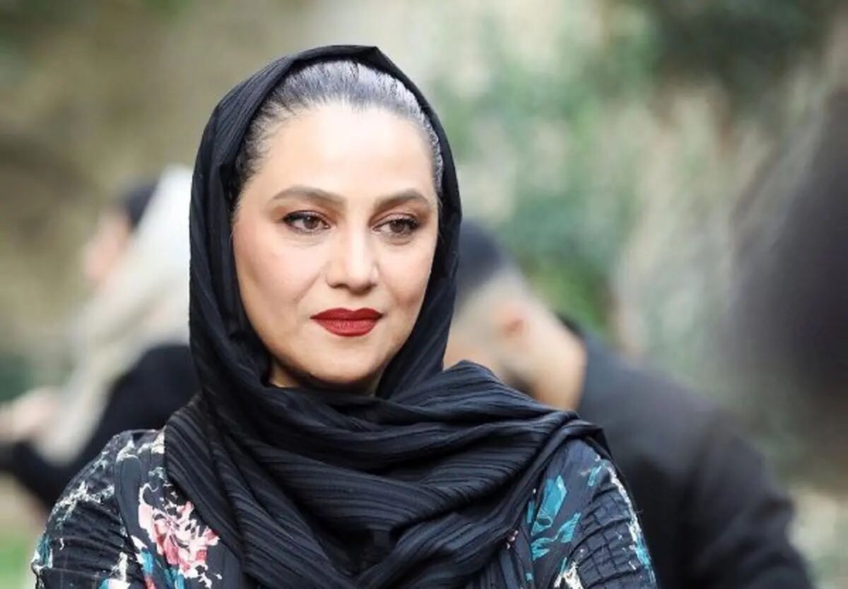 عکسی از شبنم مقدمی و فرهاد آییش در حاشیه اجرای تئاتر هما
