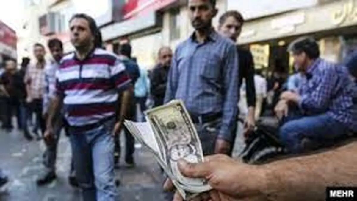 پیش بینی قیمت دلار ۱۲ خرداد ۱۴۰۴؛ دلار در میانه‌ تحولات سیاسی آرام ماند
